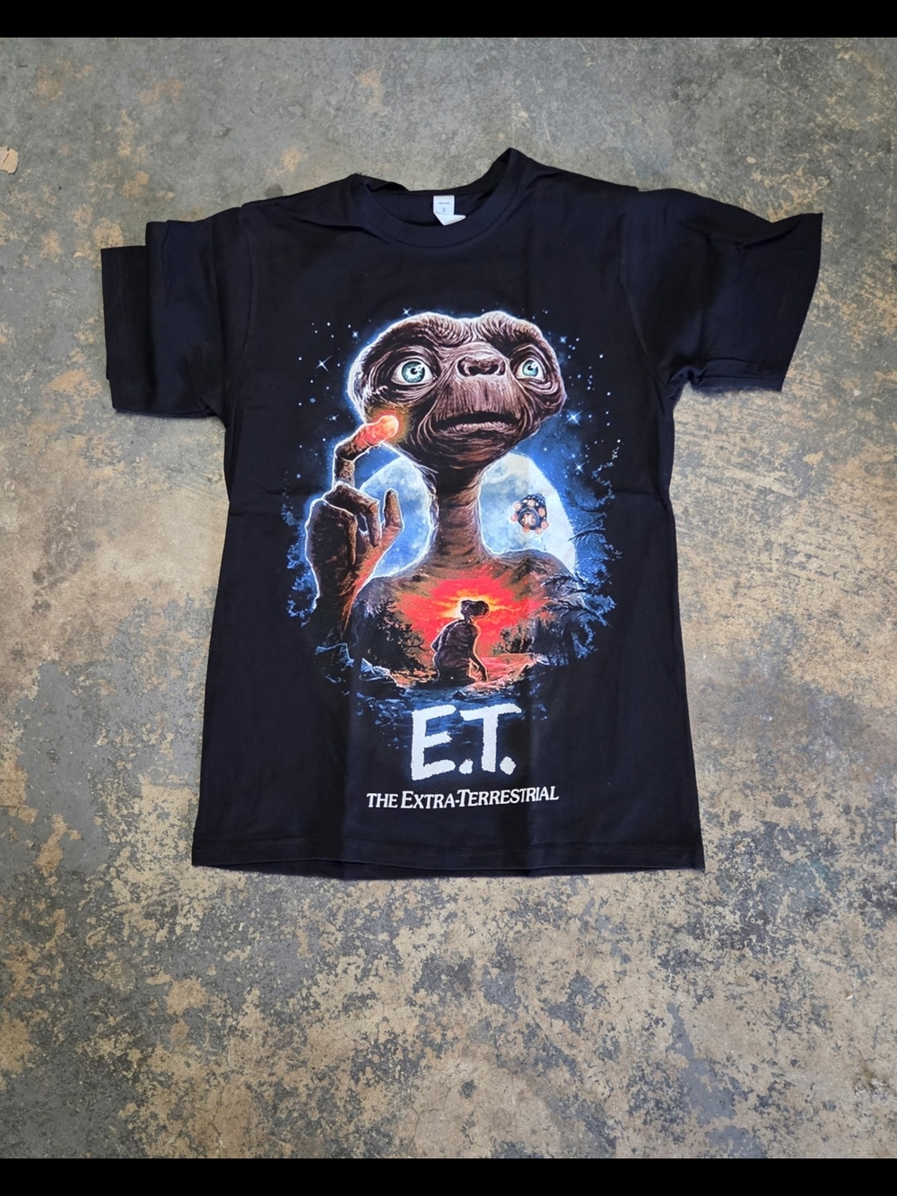 E.T. Graphic Black Short-Sleeve Tee